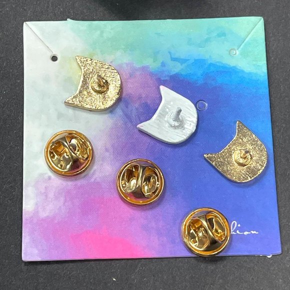 Black and White Three Little Kitty Cats Hard Enamel Pin - Picture 3 of 3